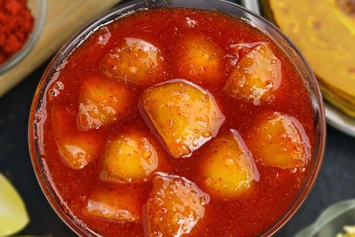 Neemboo ka Achar (Lemon Pickle)
